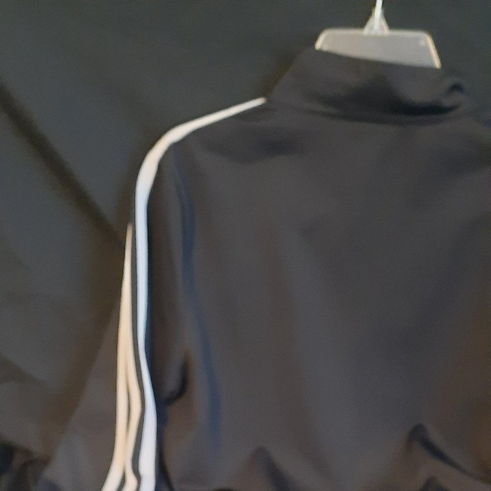 Adidas jacket - Picture 2 of 6